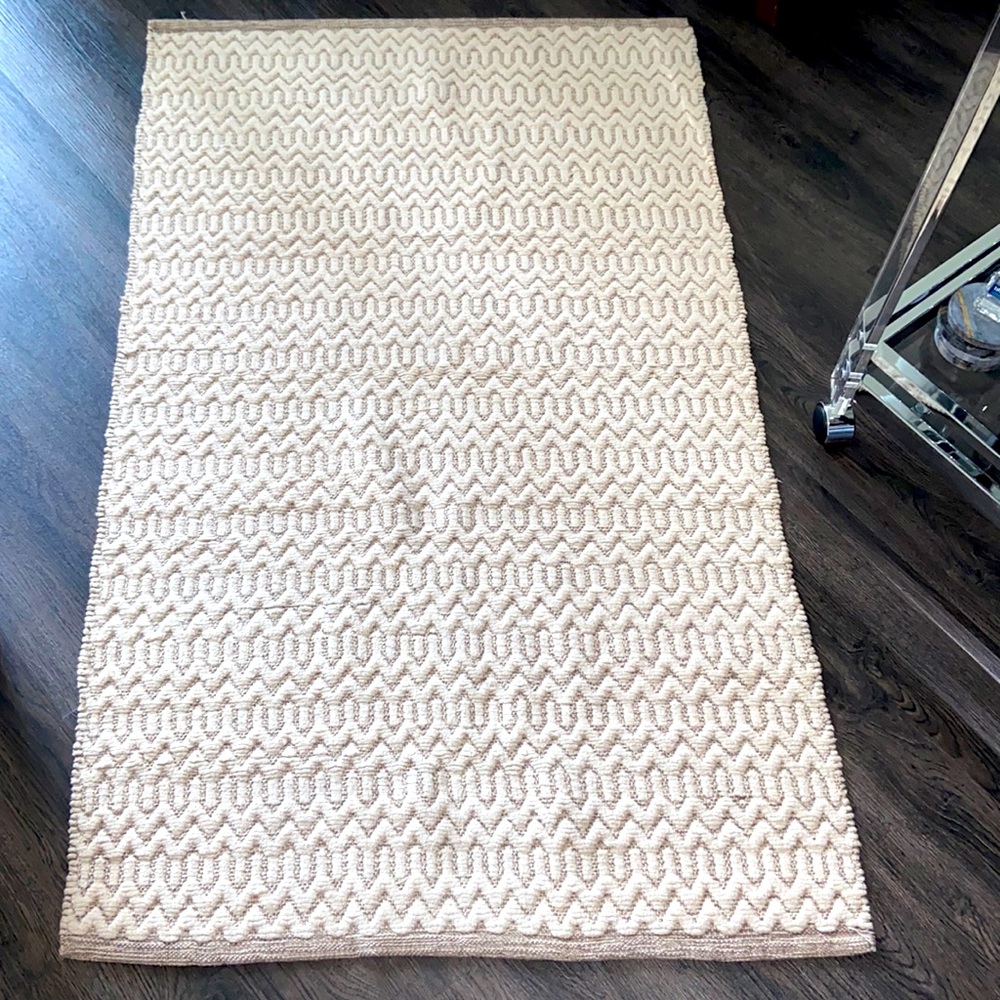 Cream beige area rug